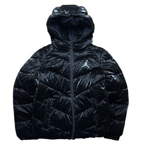 Nike Jordan Chevron Quilted Jacket Black size medium 10-12 years